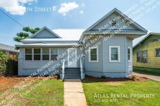 1105 19th St - Photo 1 of 1