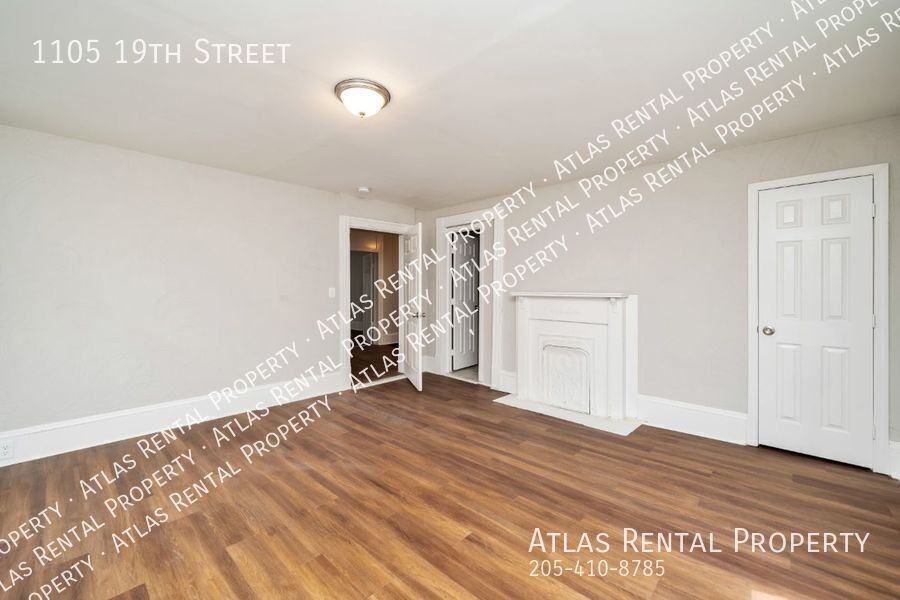 1105 19th St - Photo 6 of 18