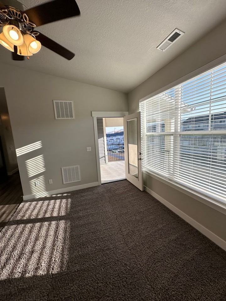14506 S Ronan Ln - Photo 6 of 20