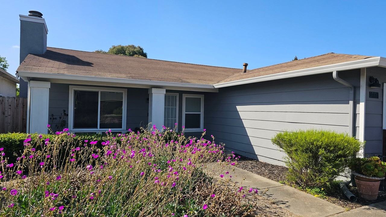 771 Quartz Ln