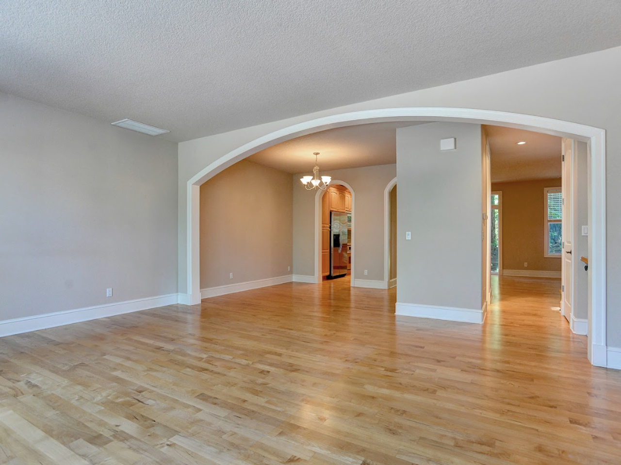 4771 Auburn Ln - Photo 6 of 37