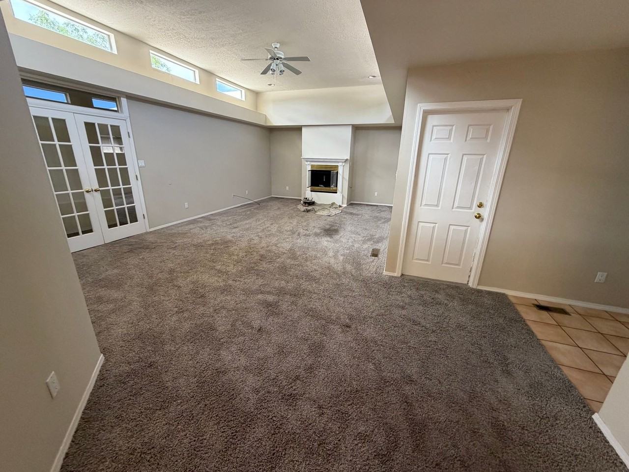 6852 Kelly Ann Rd Ne - Photo 3 of 40