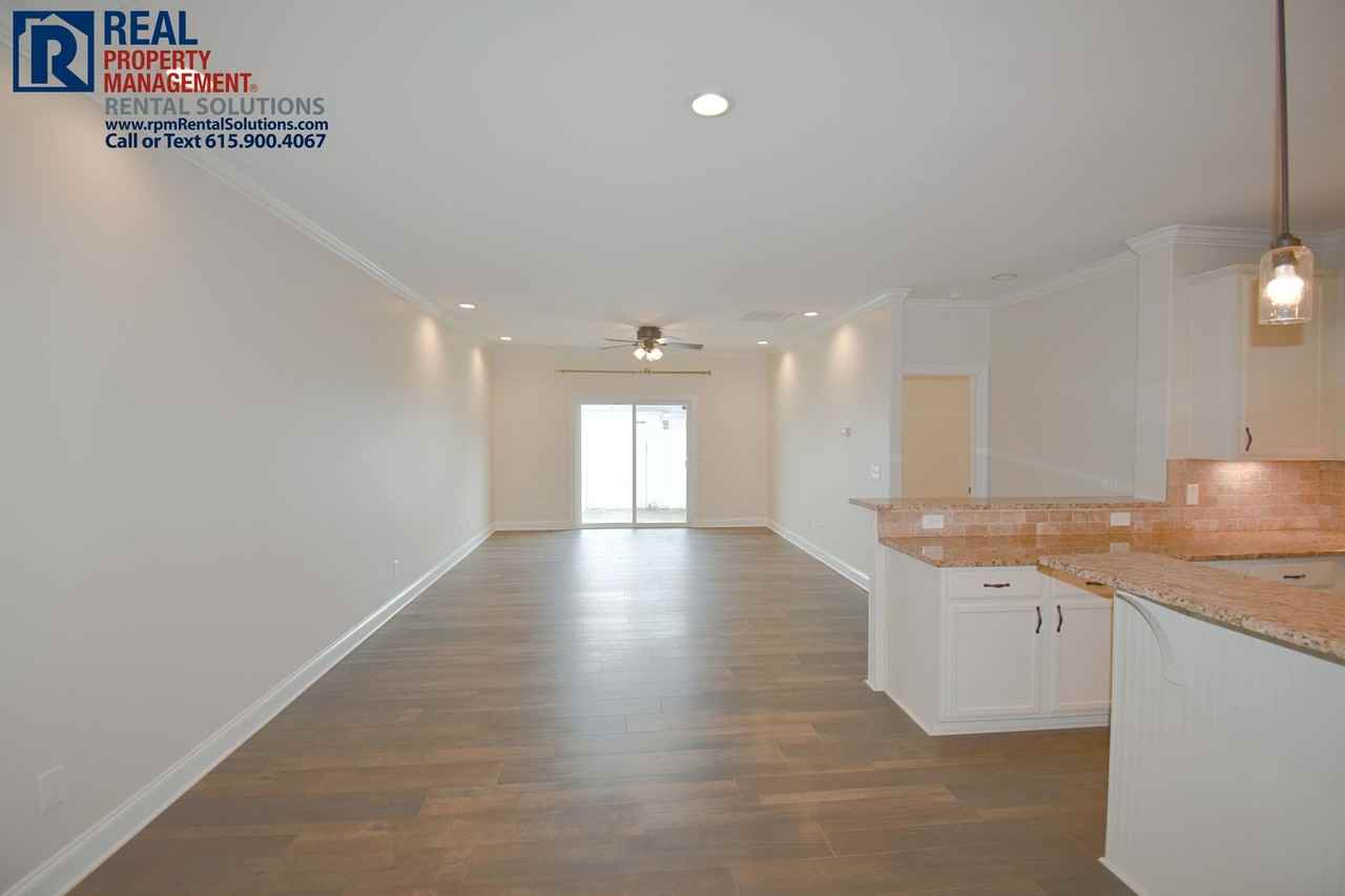 3414 Pershing Dr - Photo 3 of 23