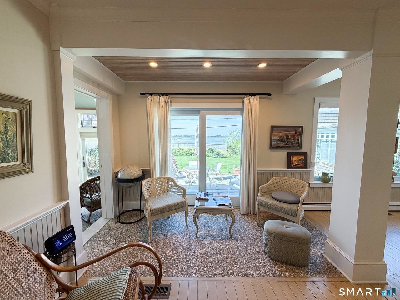 280 1st Ave - Photo 7 of 24