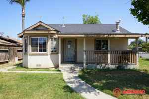 featured image of 430 Goodman St