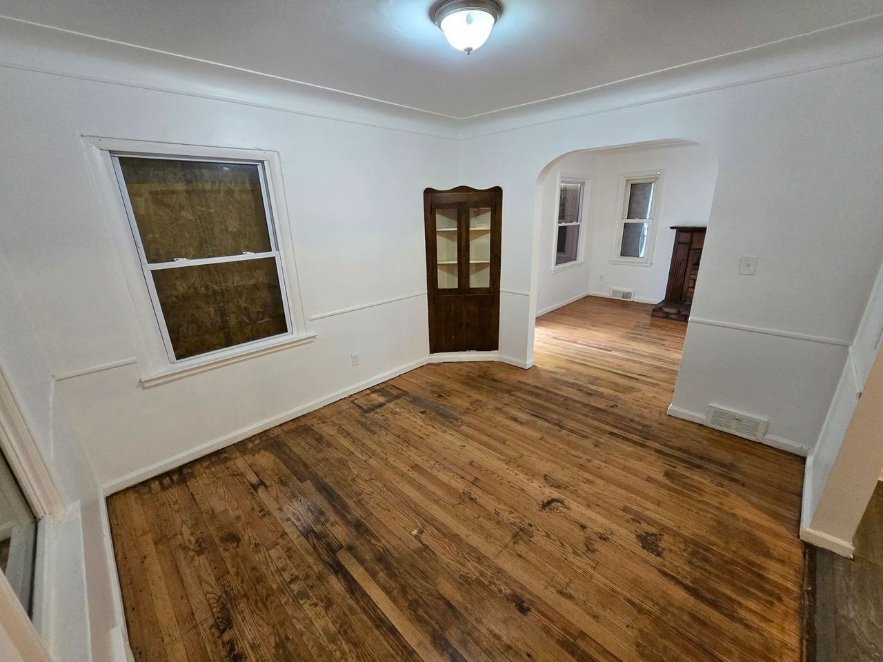 11620 Rossiter St - Photo 3 of 4