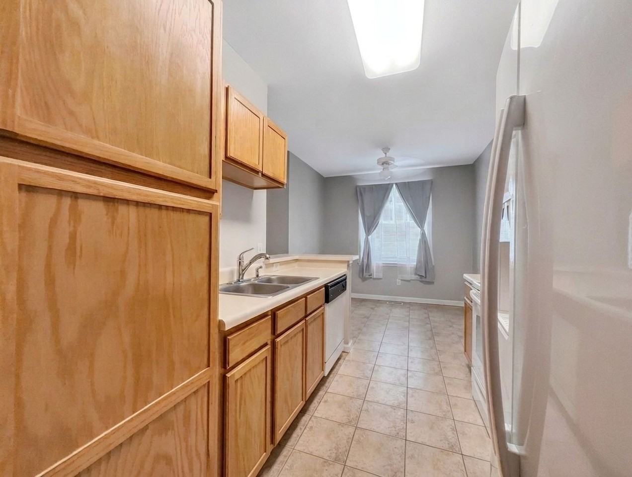 7940 Preserve Cir - Photo 4 of 11