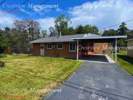 featured image of 2225 E Fardown Ave