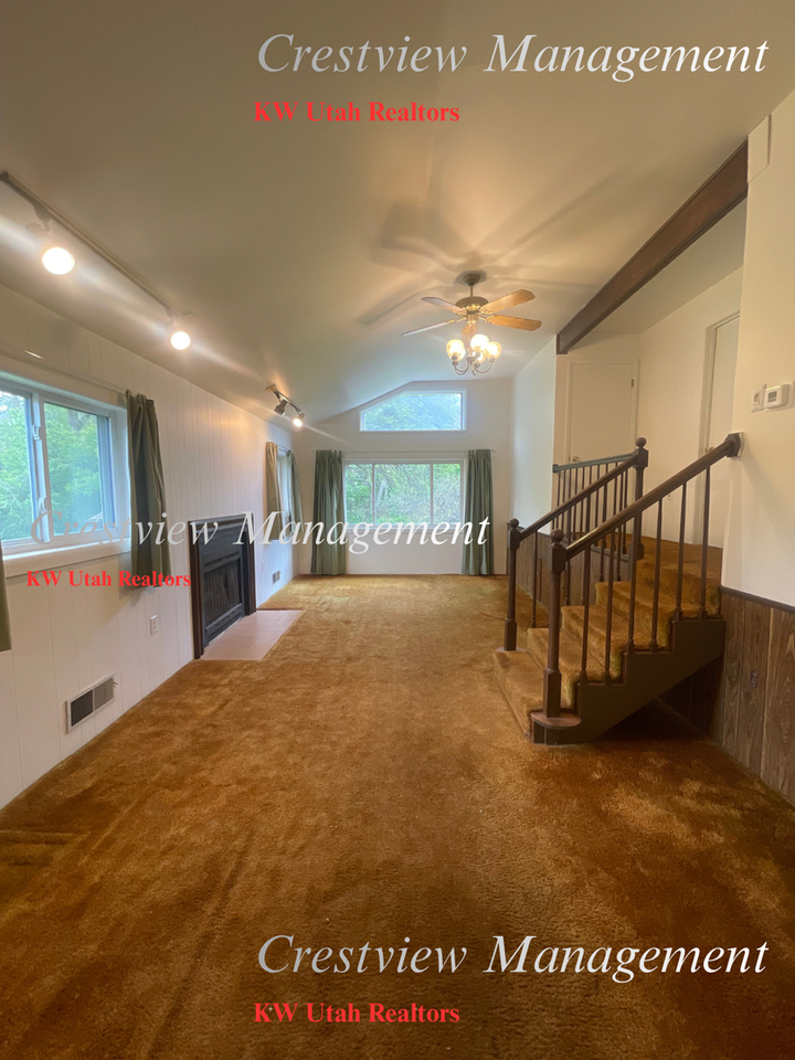 2225 E Fardown Ave - Photo 4 of 25