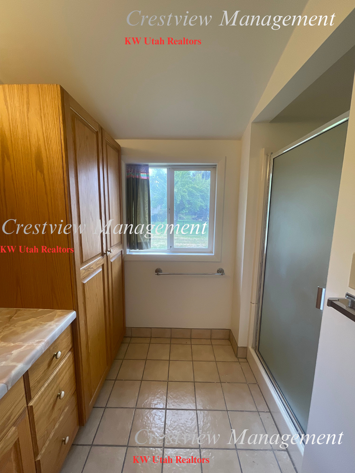 2225 E Fardown Ave - Photo 6 of 25