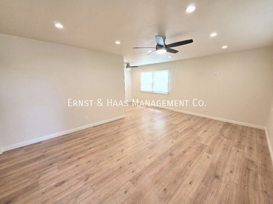 8459 Luxor St - Photo 2 of 13