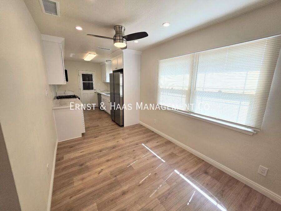 8459 Luxor St - Photo 5 of 13