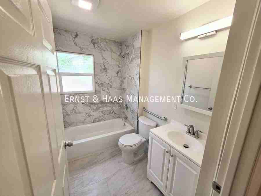 8459 Luxor St - Photo 7 of 11