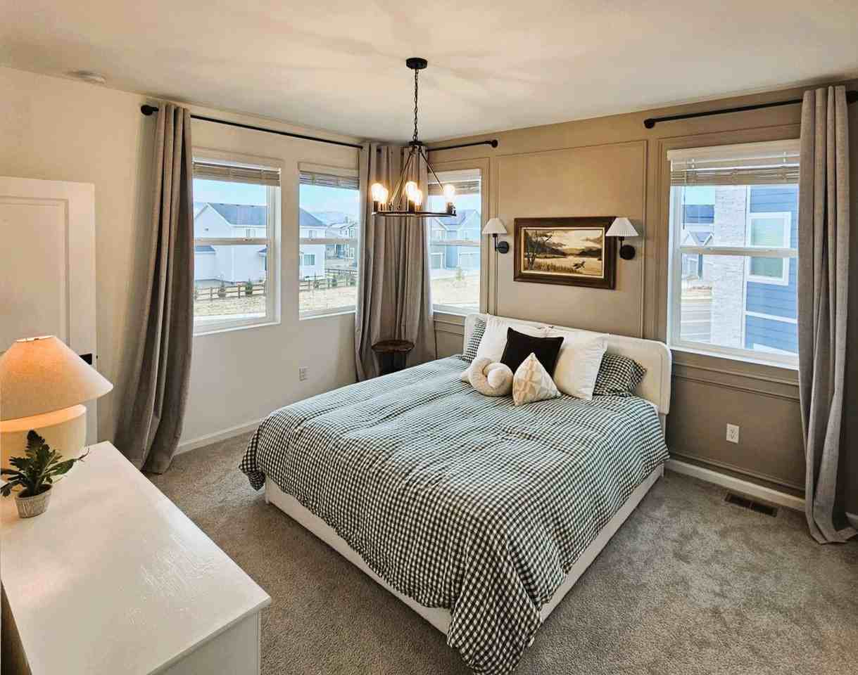 1811 Zephyr Rd - Photo 6 of 16