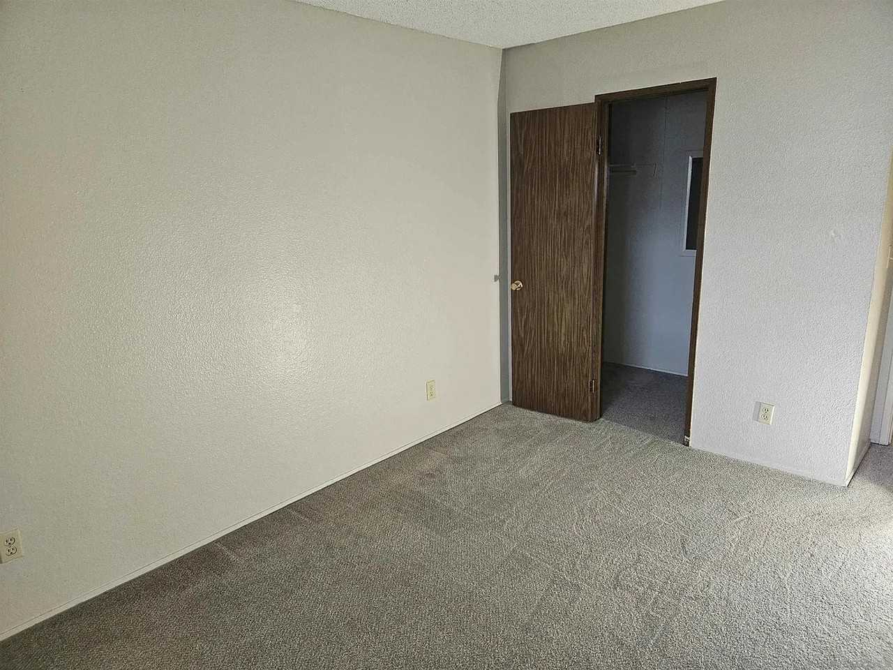 6675 Mission Gorge Rd #A202 - Photo 5 of 8