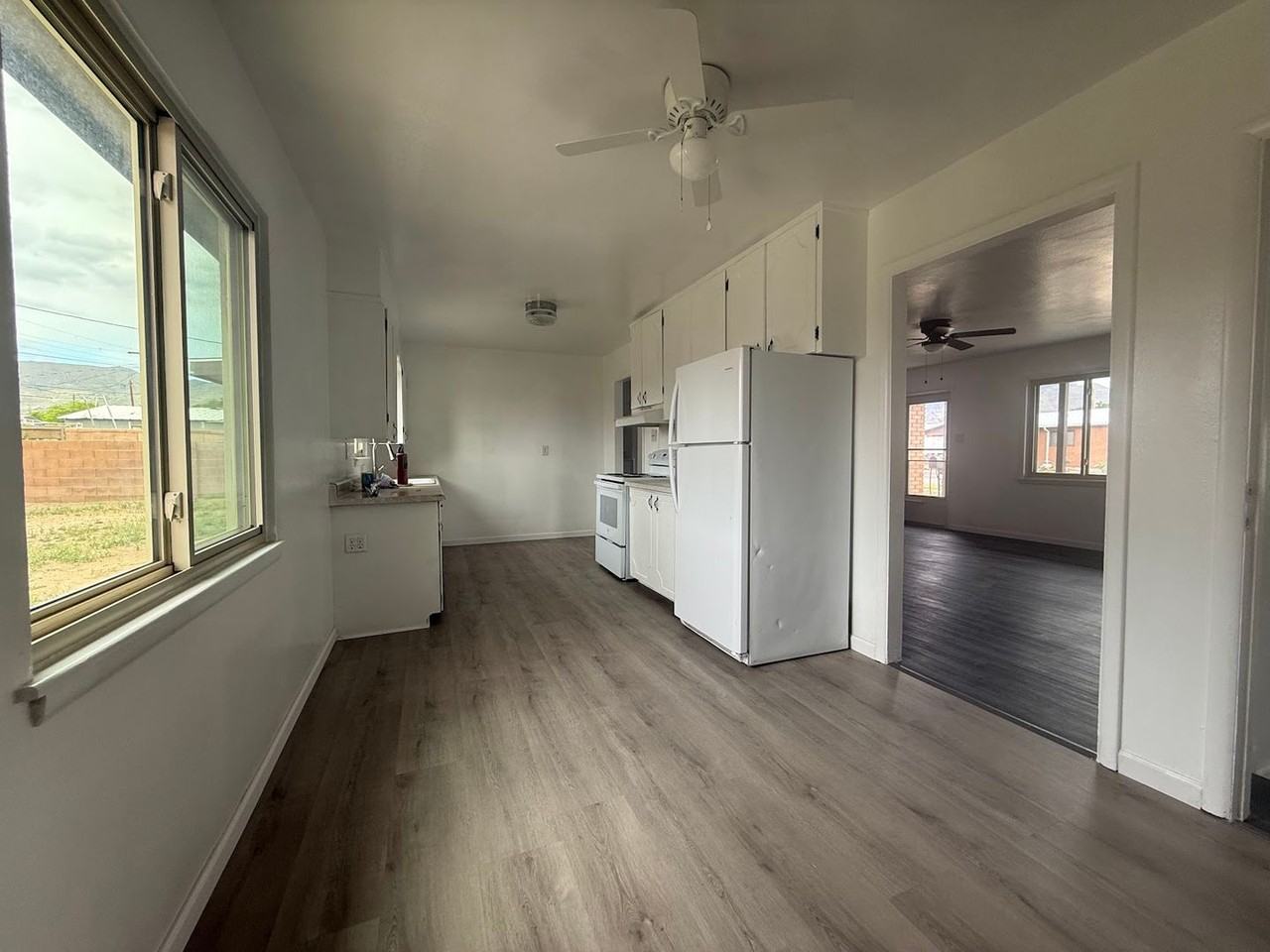 1309 Jackson Ave - Photo 5 of 24