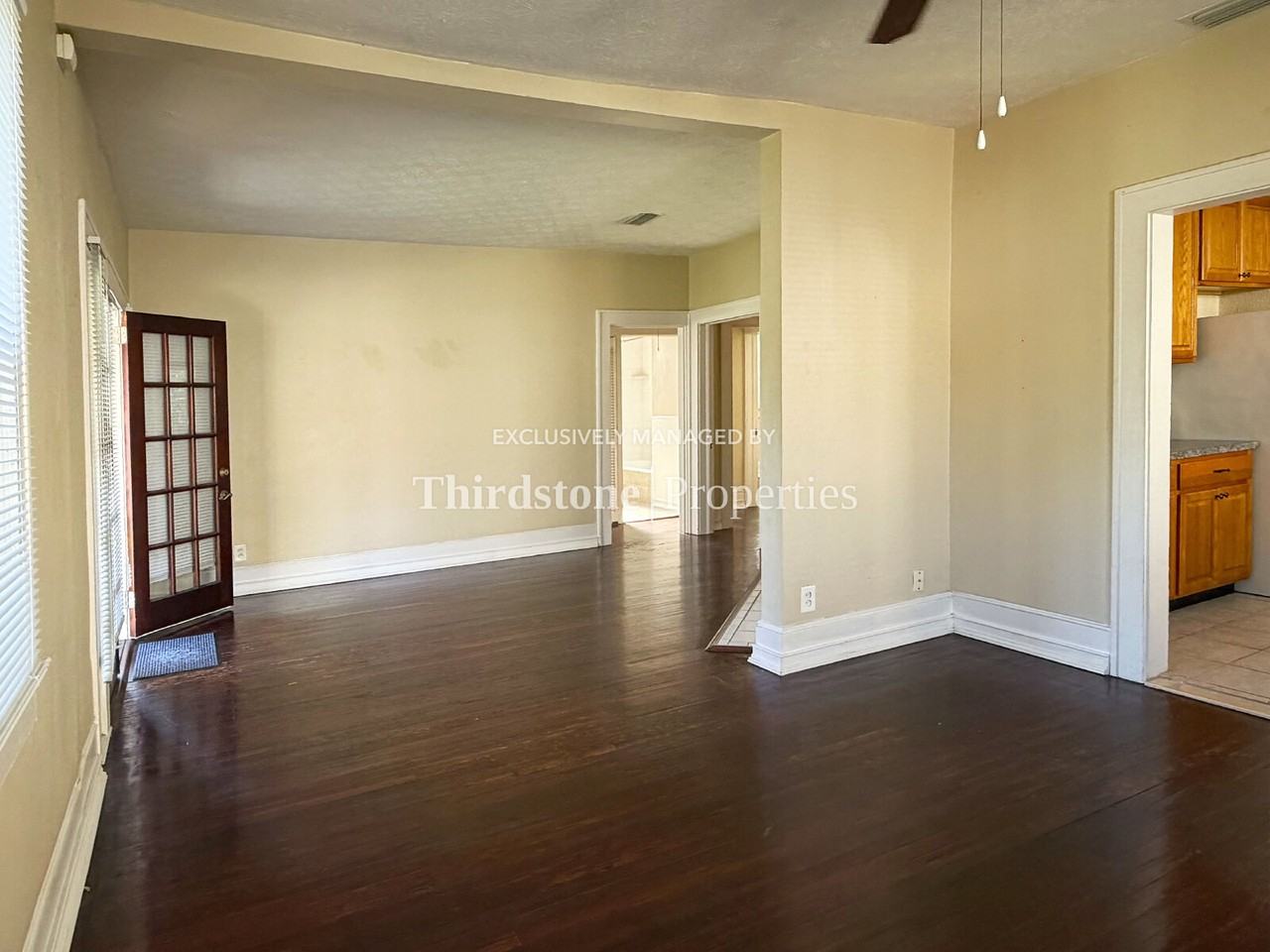 4718 Ramona Blvd - Photo 6 of 29