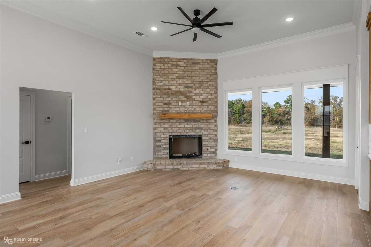 41 Turtle Creek Dr - Photo 3 of 24