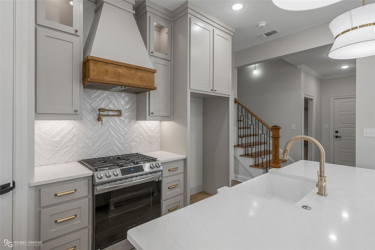 41 Turtle Creek Dr - Photo 6 of 24