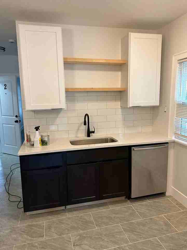 3322 Penn Ave N - Photo 7 of 20