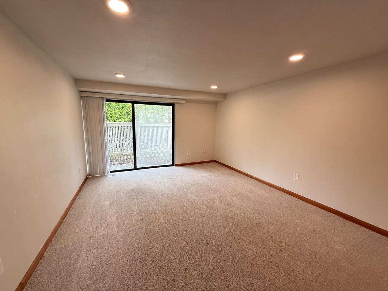 9805 Ne 124th St #107 - Photo 3 of 21