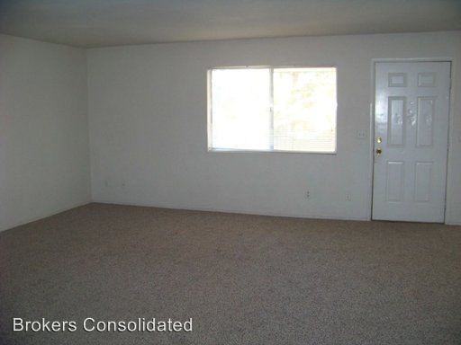 929 Mesquite Springs Dr #201 - Photo 3 of 17