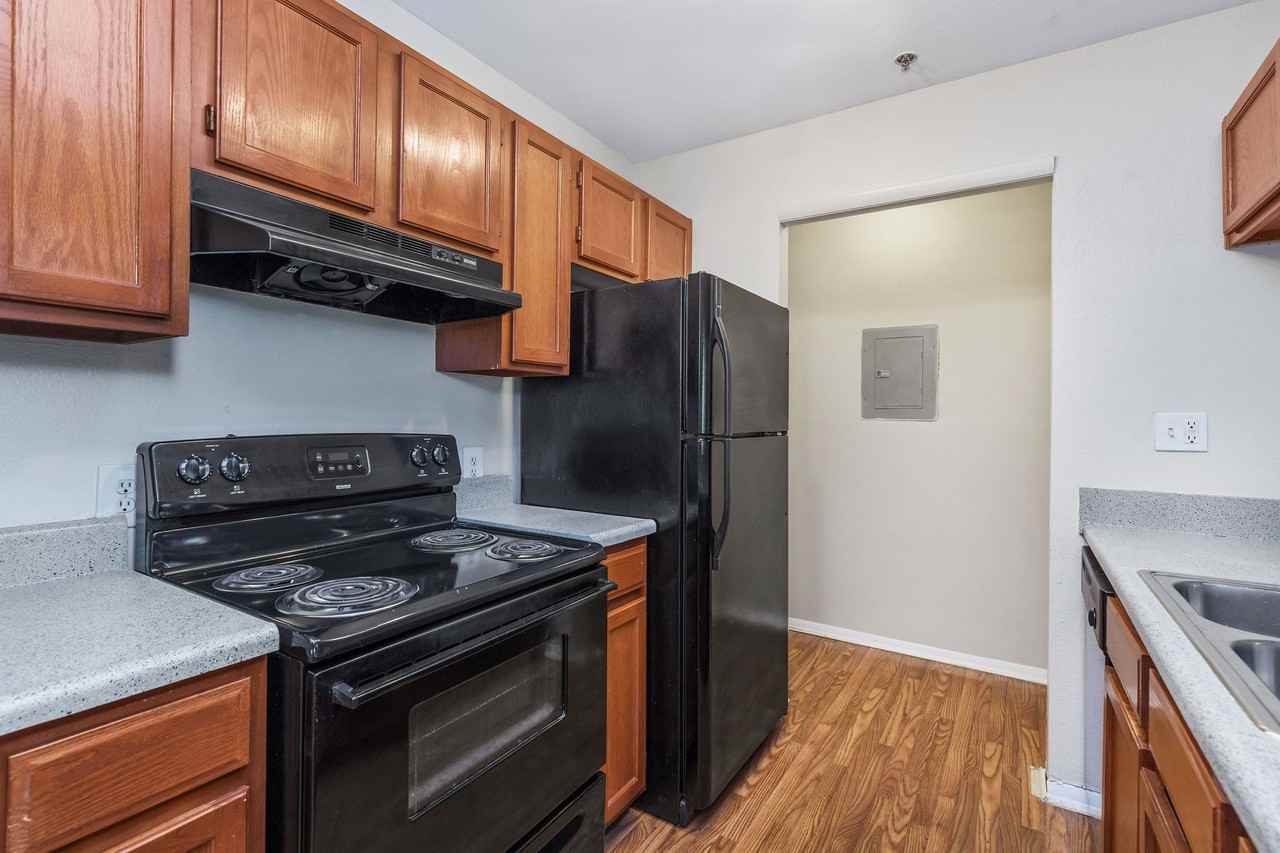 Austell Village - Photo 4 of 10