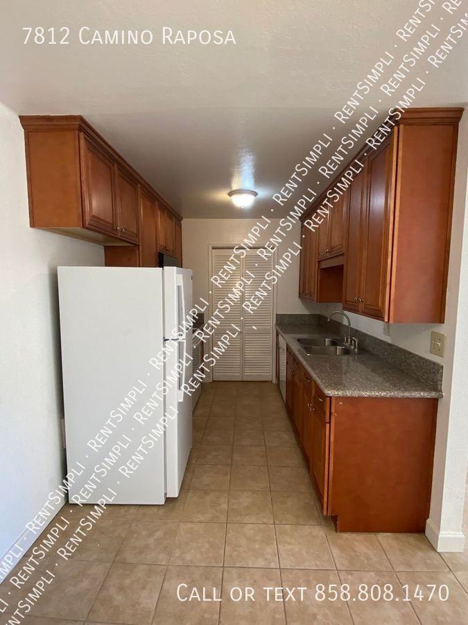 7812 Camino Raposa - Photo 7 of 23