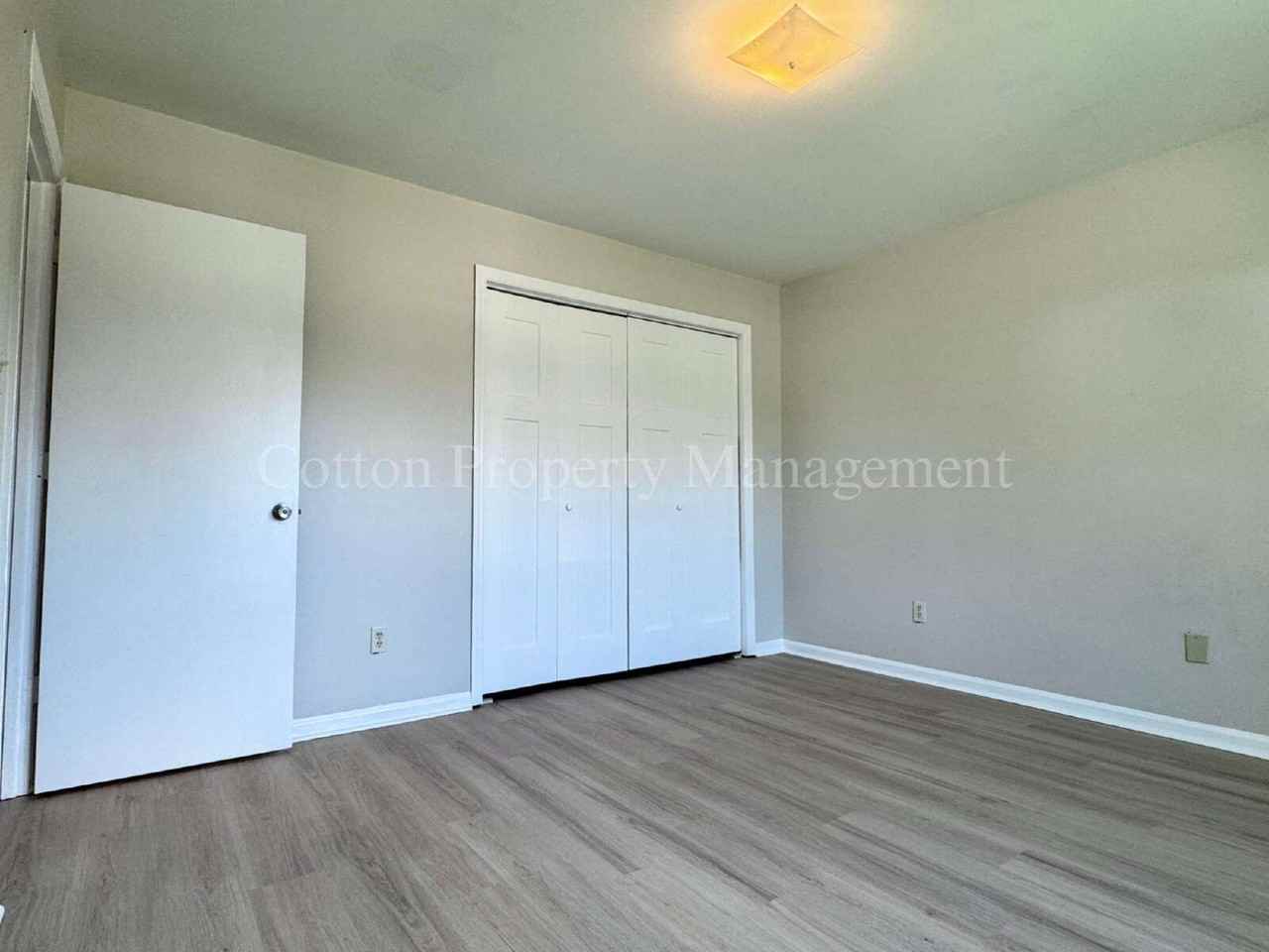 315 S Dudley St #13 - Photo 7 of 20