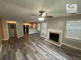 1002 Brookhollow Dr #5 - Photo 1 of 1