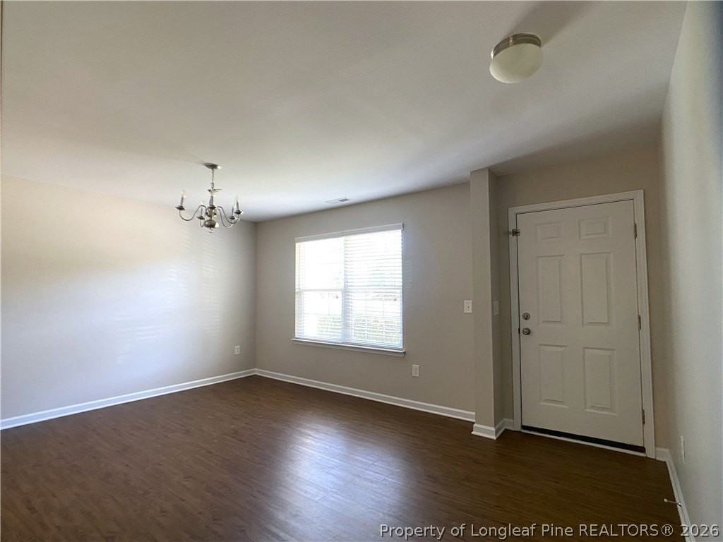 364 Crane Way - Photo 4 of 41