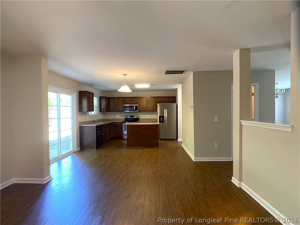 364 Crane Way - Photo 7 of 41