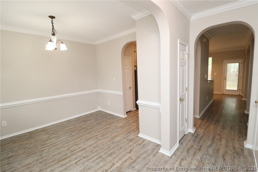 805 Meeting Hall Dr - Photo 4 of 33
