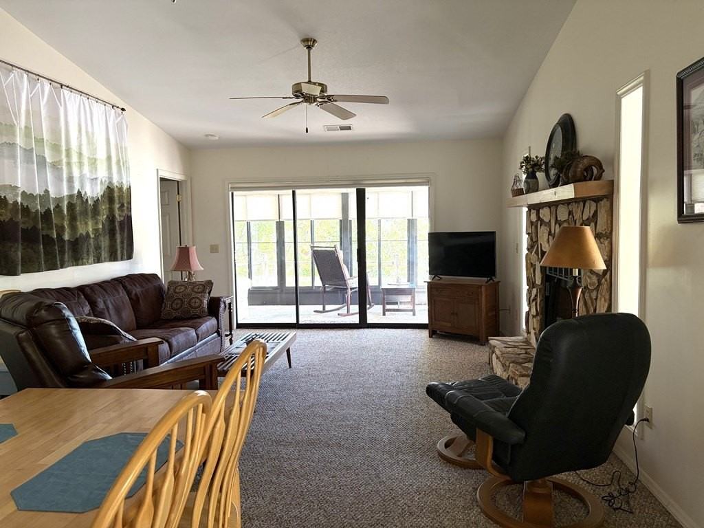 103 Willow View Dr Unit C - Photo 7 of 23