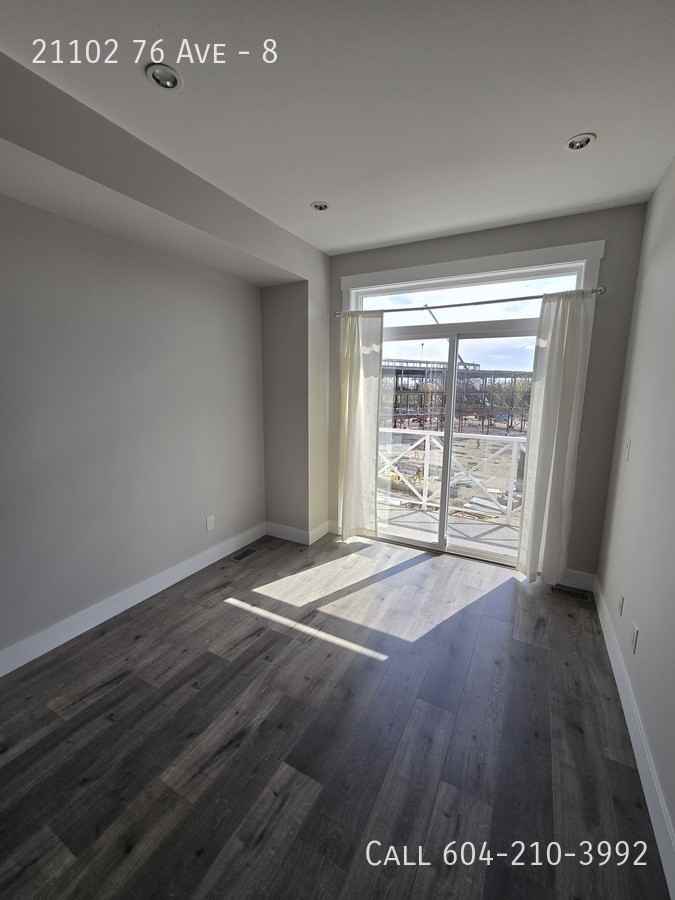 21102 76 Ave #8 - Photo 4 of 18