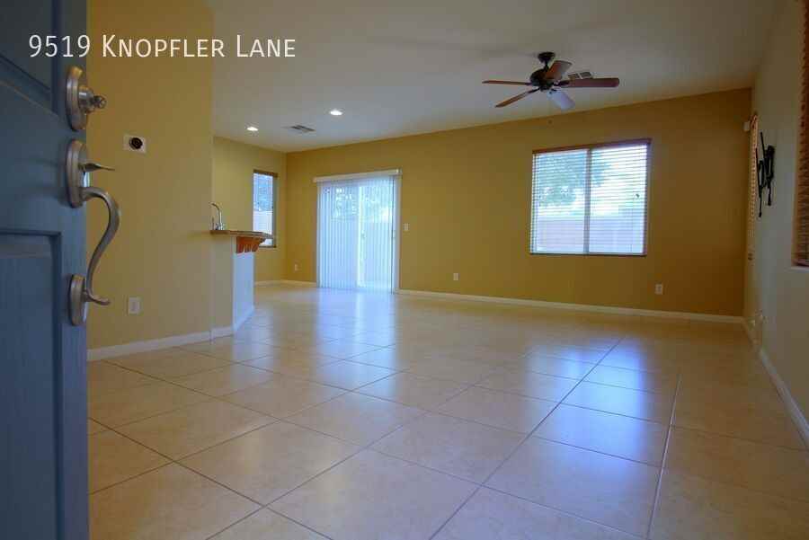 9519 Knopfler Ln - Photo 2 of 34