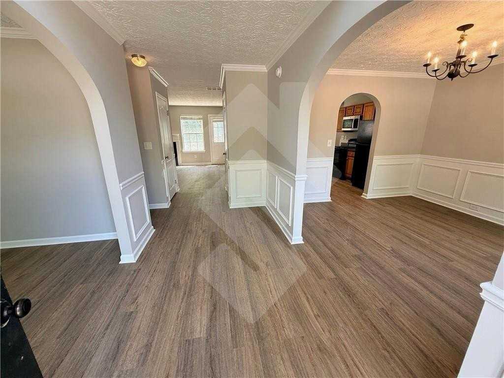 3761 Monticello St - Photo 2 of 50