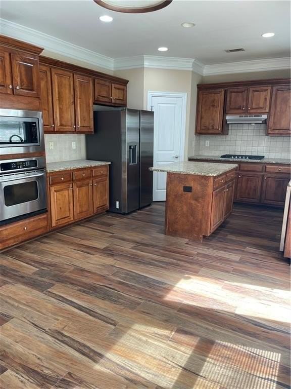 5745 Swift Creek Ct - Photo 6 of 17