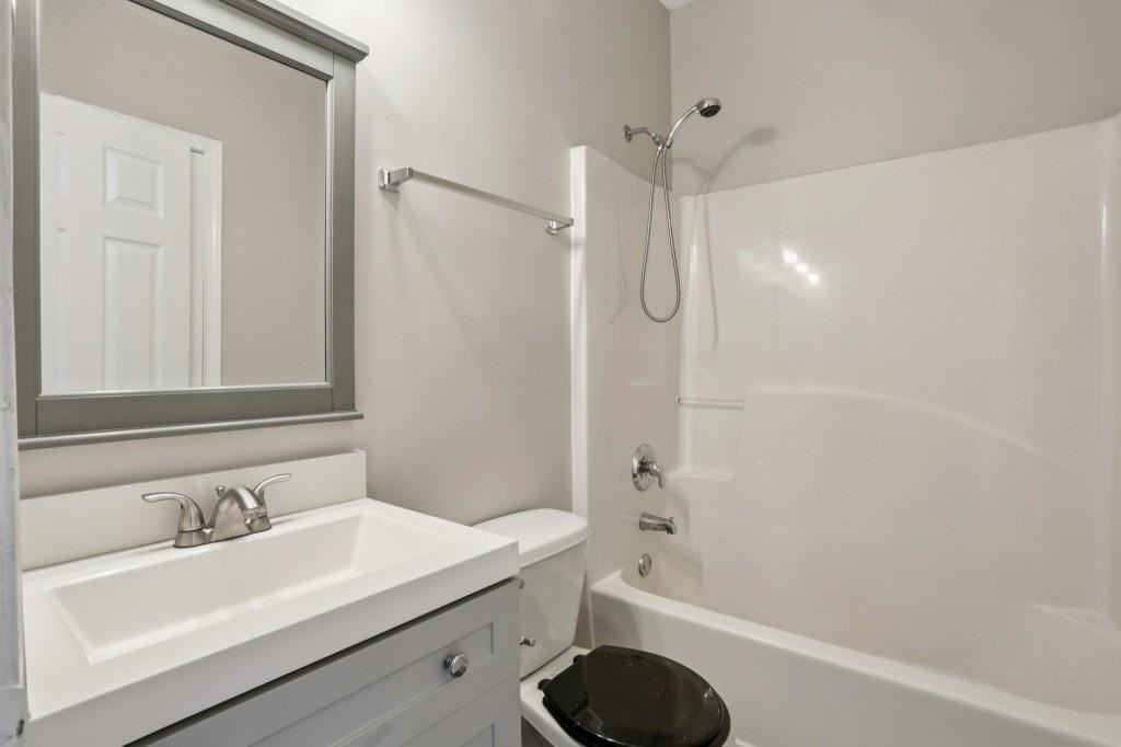 751 Prince Pl Nw - Photo 5 of 30
