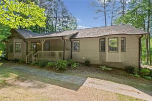 featured image of 1321 Timbercrest Dr