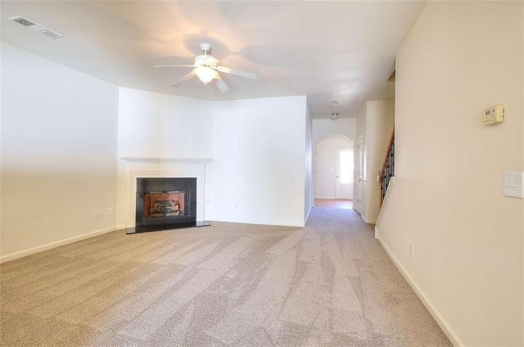 2658 Avanti Way - Photo 7 of 26