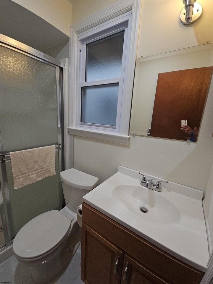 6901 Ventnor Ave #2ndFL - Photo 5 of 10