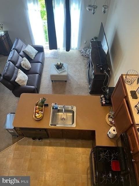 305 Harbour Blvd - Photo 3 of 29