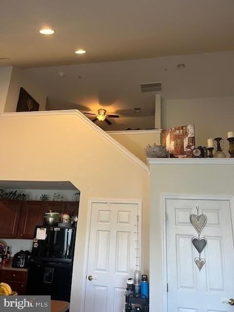 305 Harbour Blvd - Photo 7 of 29