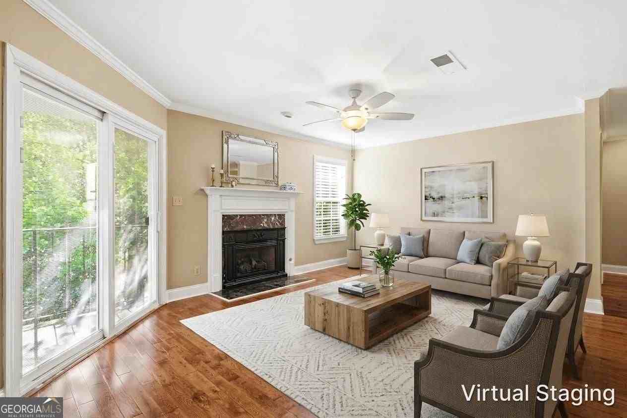 728 Ridgefield Dr - Photo 5 of 20