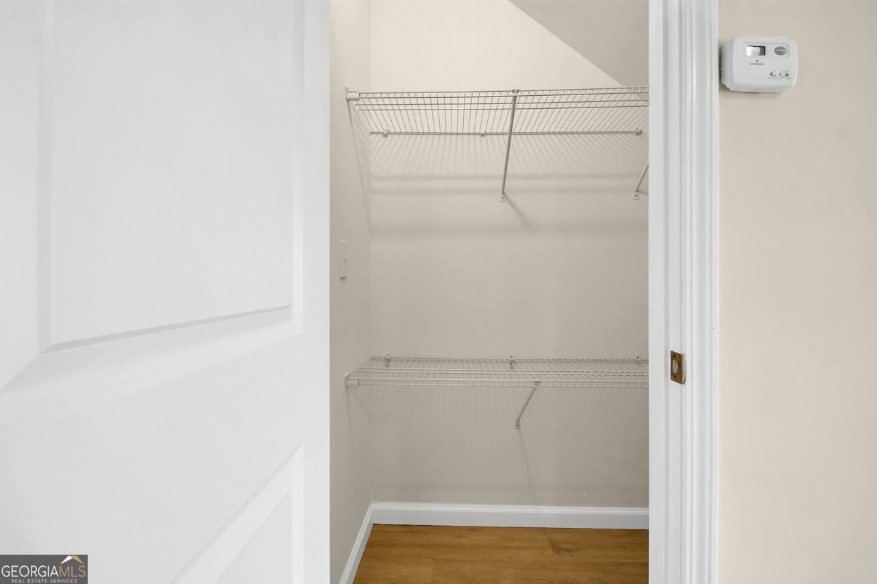 50 S Jackson St #103 - Photo 5 of 23