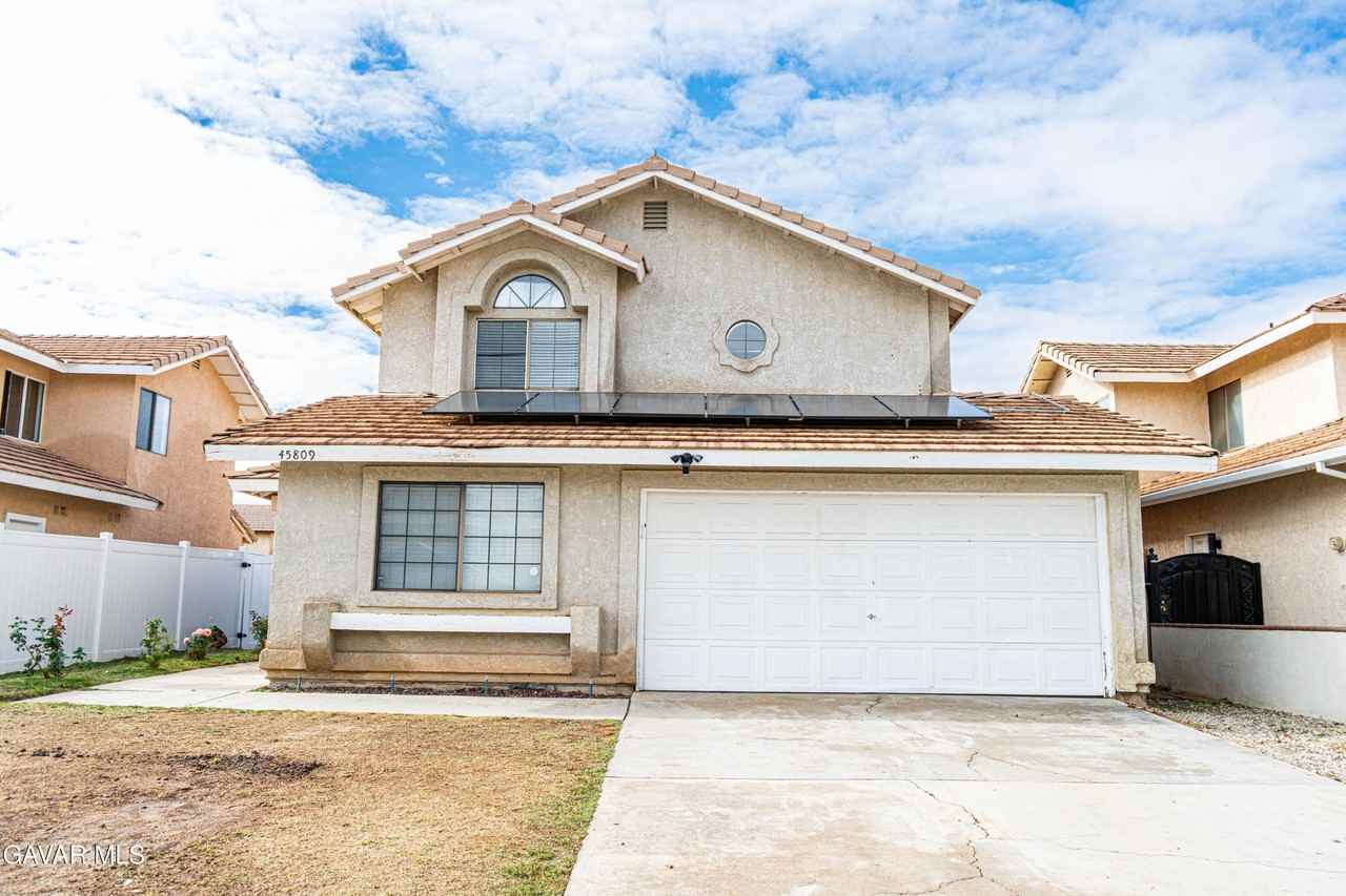 45809 Evelyn Ct - Photo 2 of 24