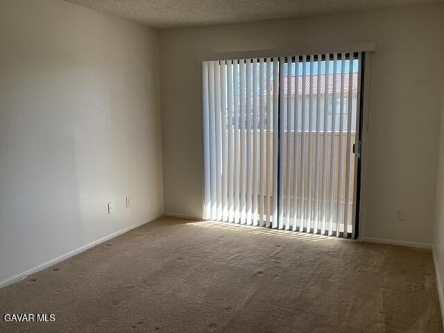 43942 18th St E #3 - Photo 6 of 11