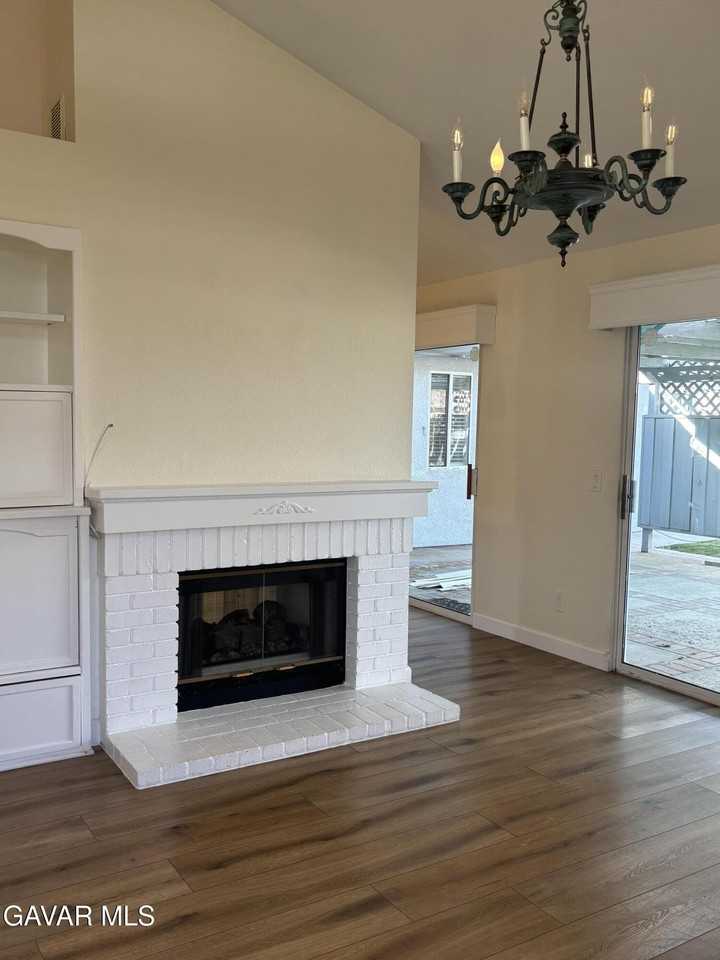 3021 Mariposa Ave - Photo 7 of 14