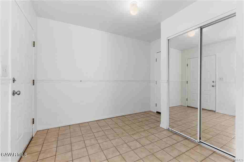 2258 Gregory Ave - Photo 2 of 16